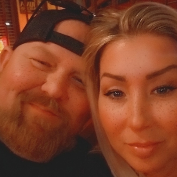 Meet your Posher, Brandy - Picture 2 of 2